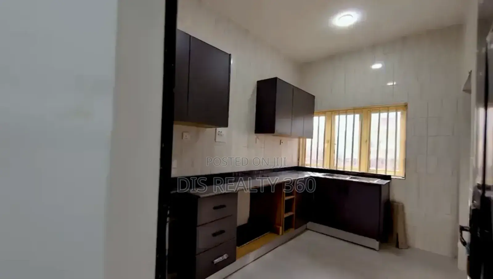 4bdrm Duplex in Katampe Extension for sale