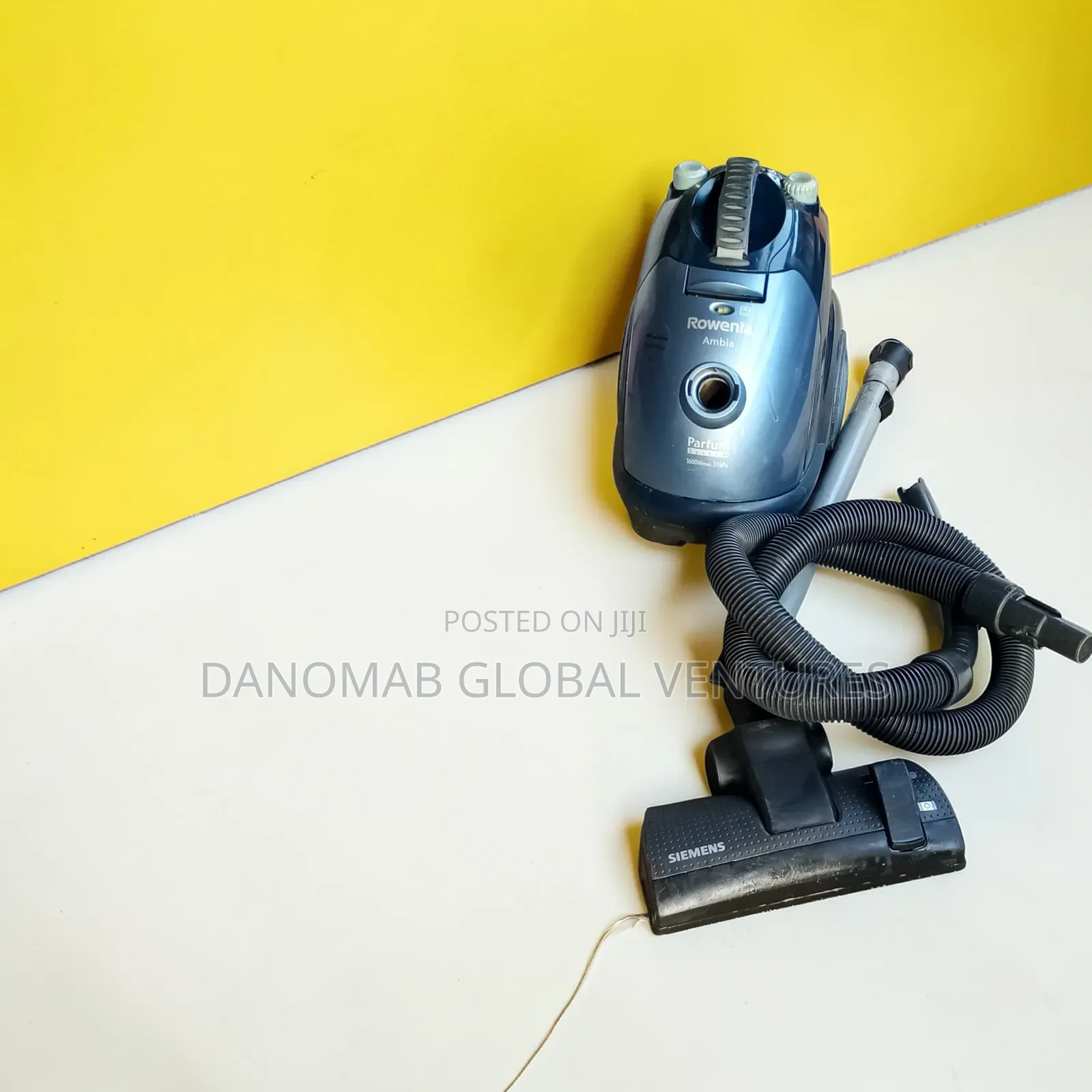 Standard Vacuum Cleaner for Intensive Cleaning