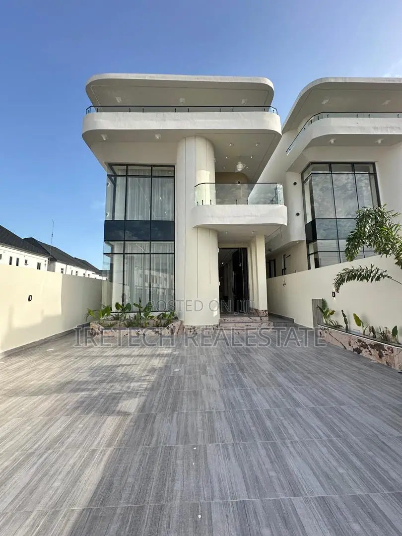 5bdrm Duplex in Orchid In A Gated, Chevron for sale