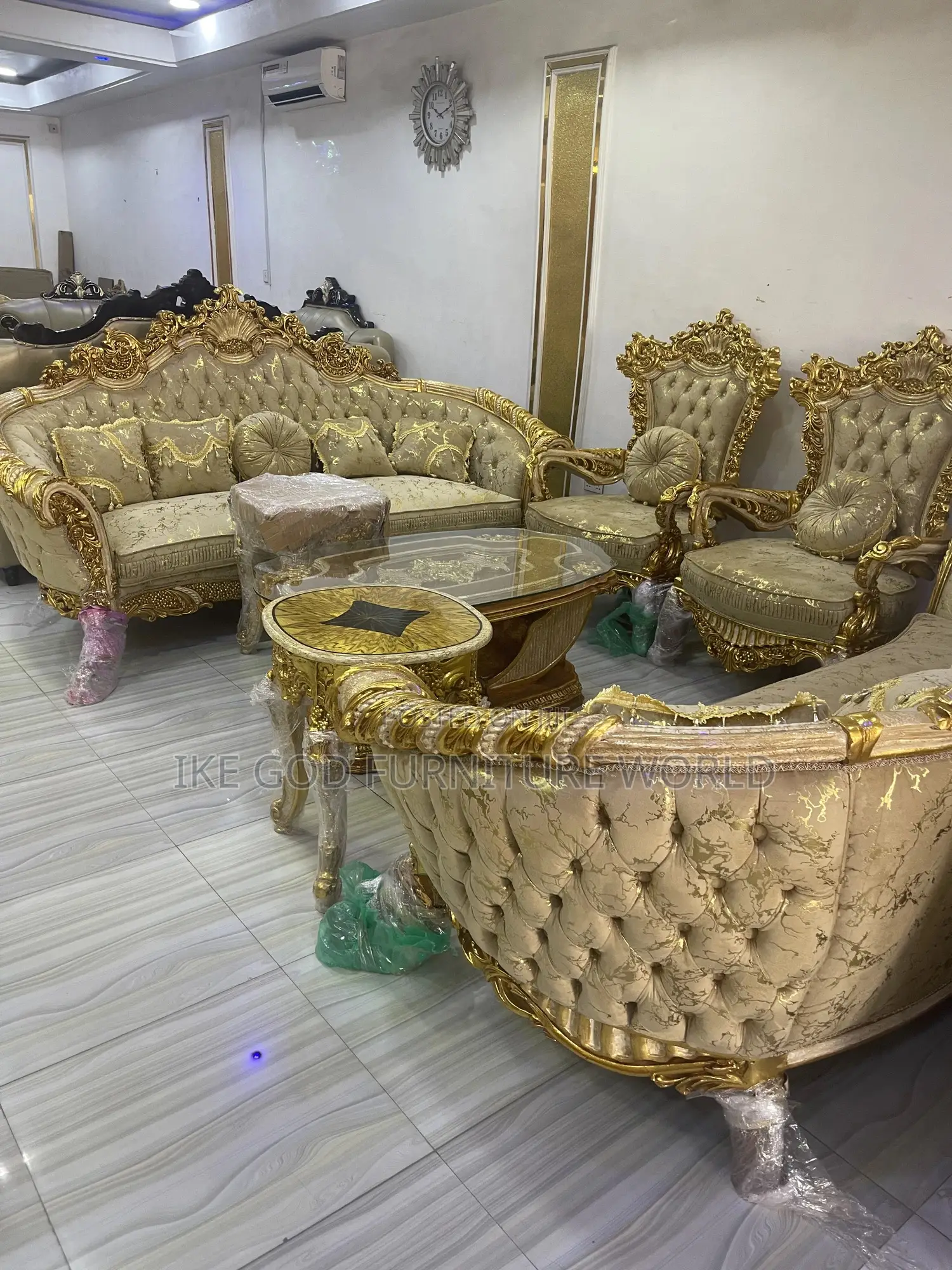 Full Set of High Quality Imported Royal Sofa Chair