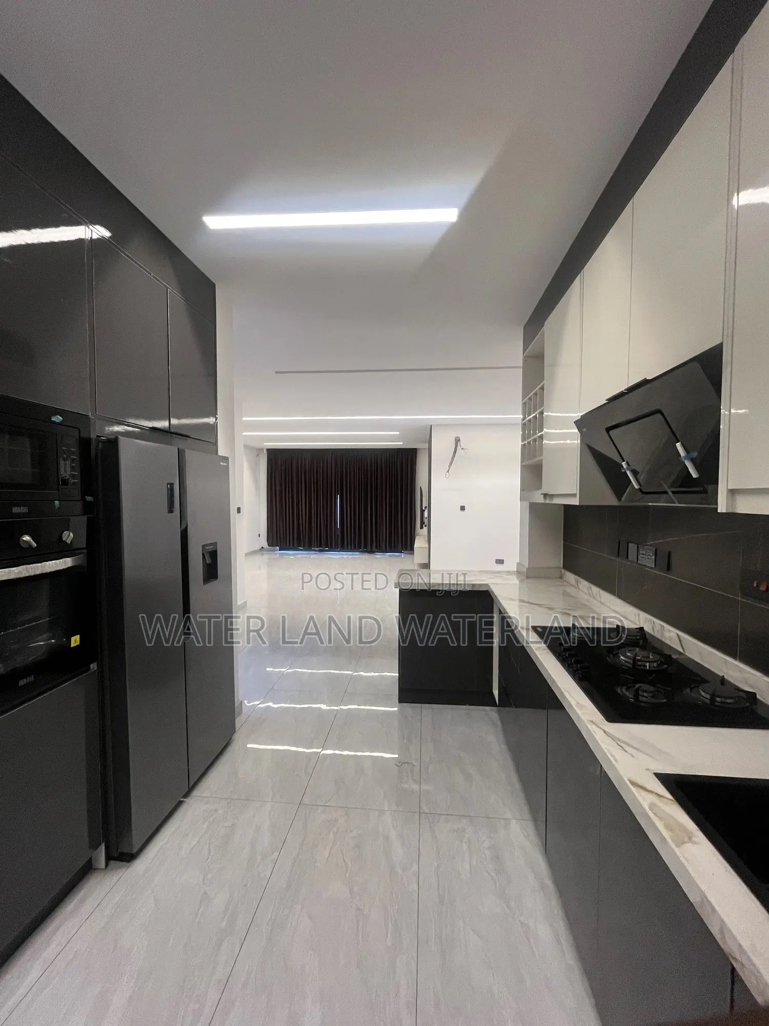 3bdrm Apartment in Ikate for sale