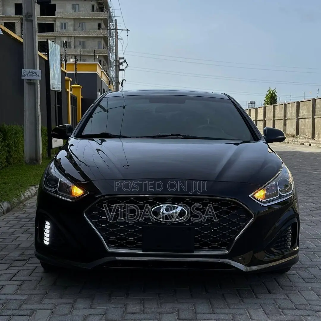 Hyundai Sonata Sport 2018 Black
