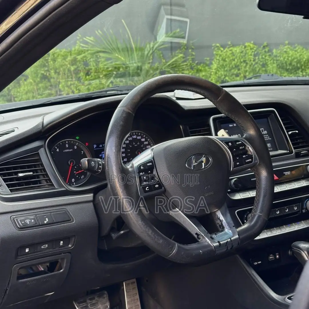 Hyundai Sonata Sport 2018 Black