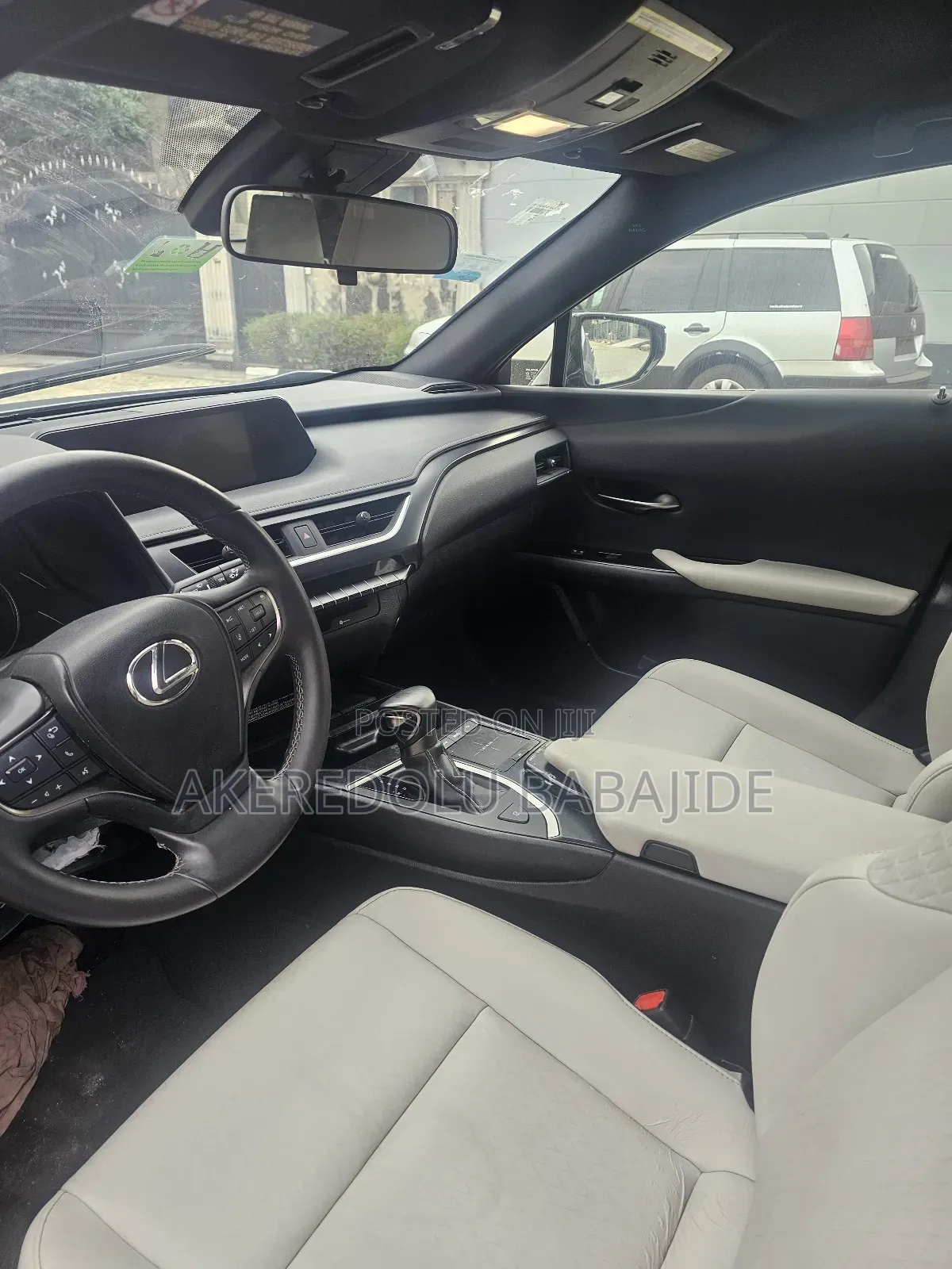 Lexus UX 200 2021 Gray