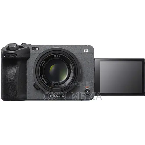 Rent Sony Fx3 With Sony F2.8 G Master Lens