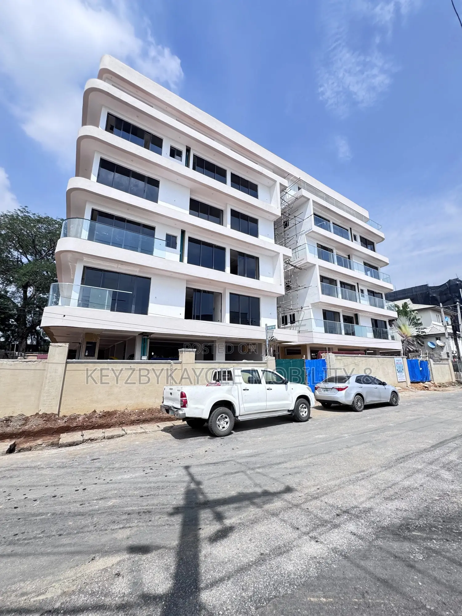 4bdrm Maisonette in Shonibare Estate, Ikeja for sale