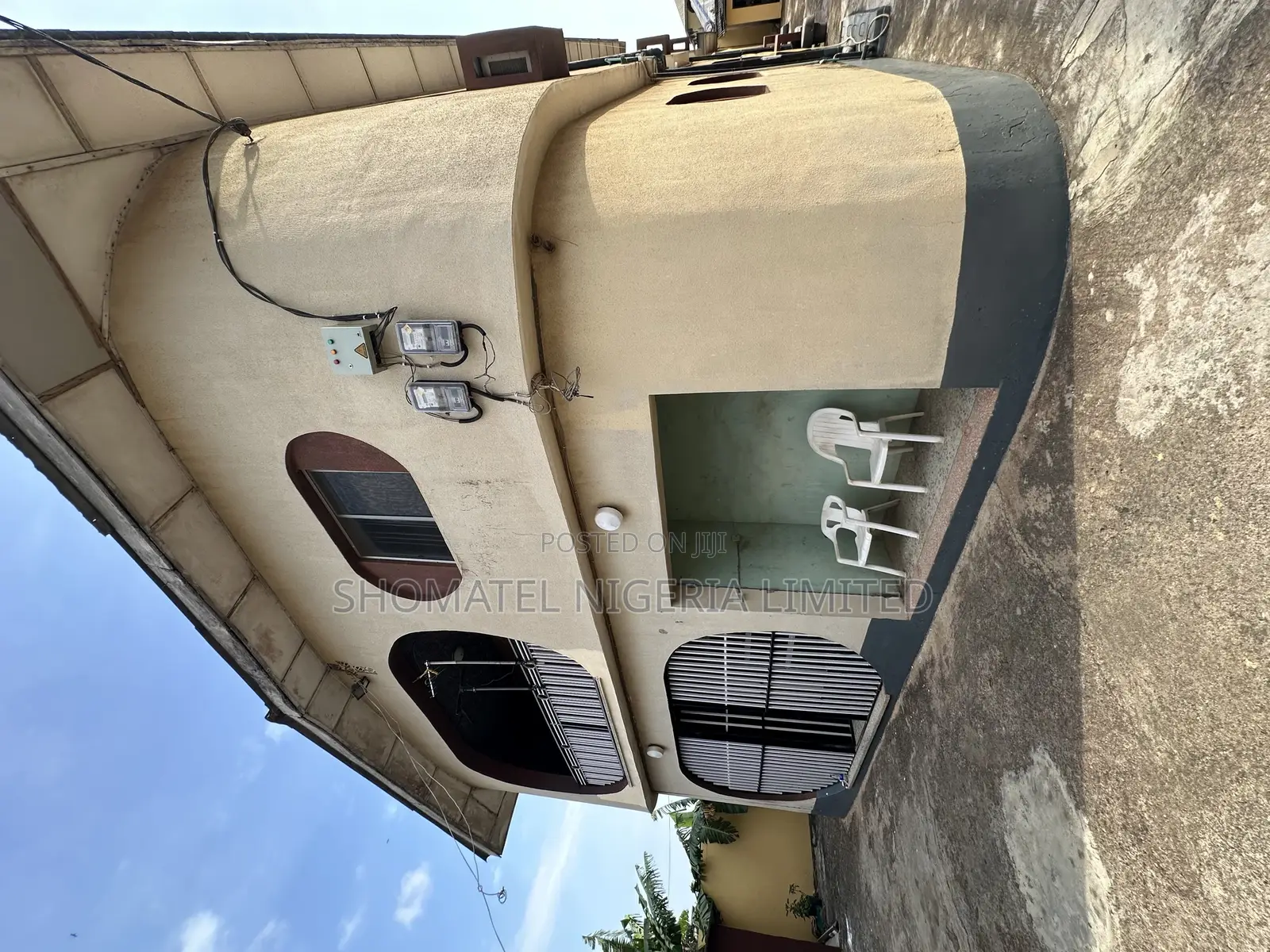 15bdrm Block of Flats in Alagbado Lagos State for sale