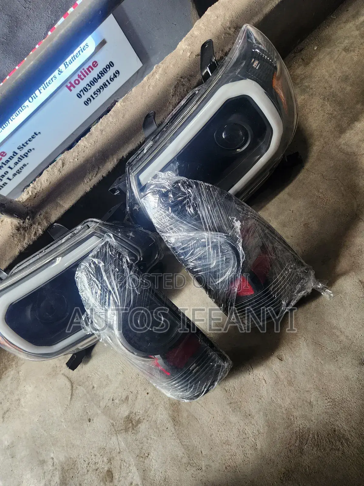 Complete Front and Back Headlight for Toyota Tacoma 2012