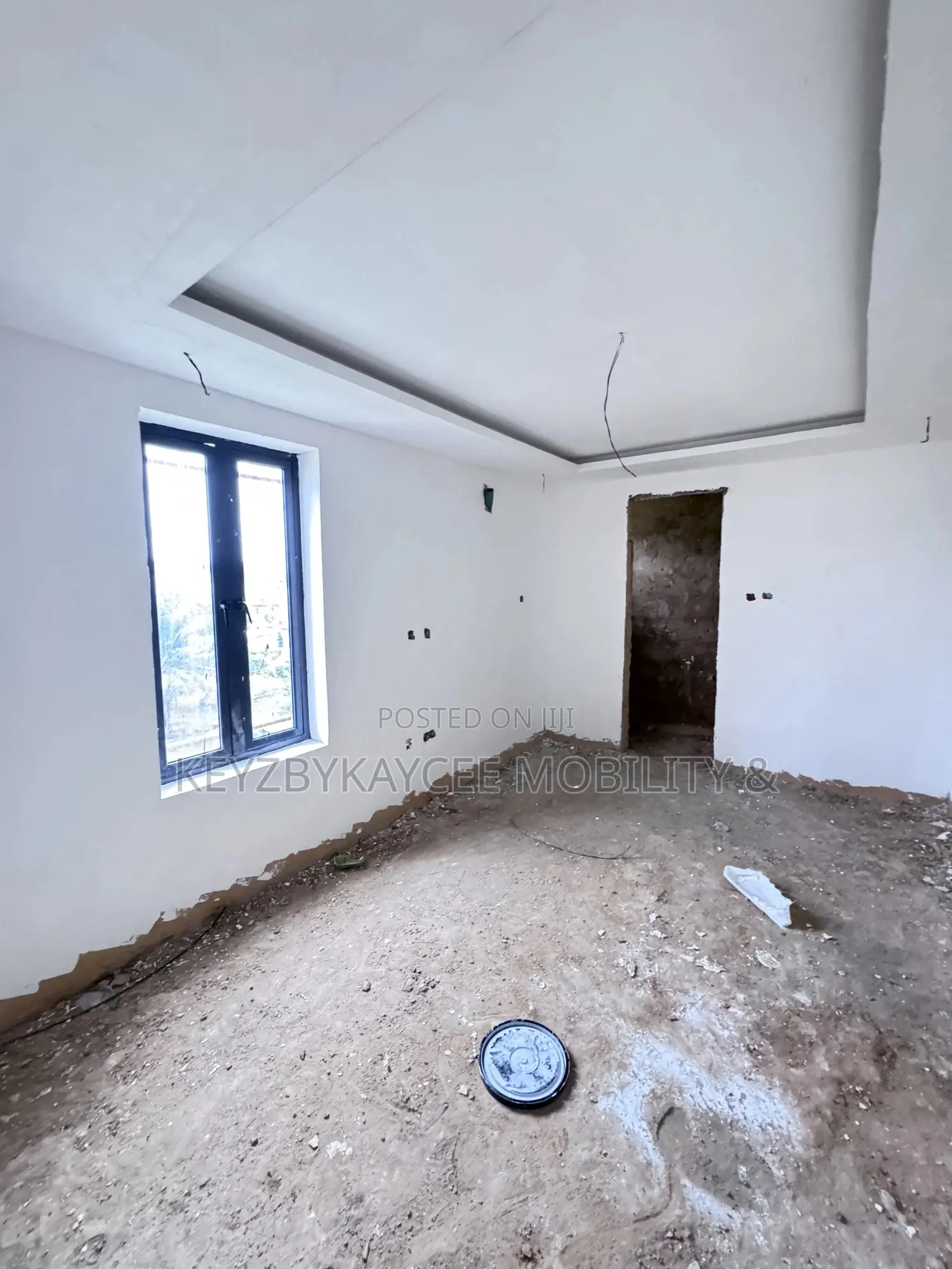7bdrm Duplex in Ikeja Gra for sale