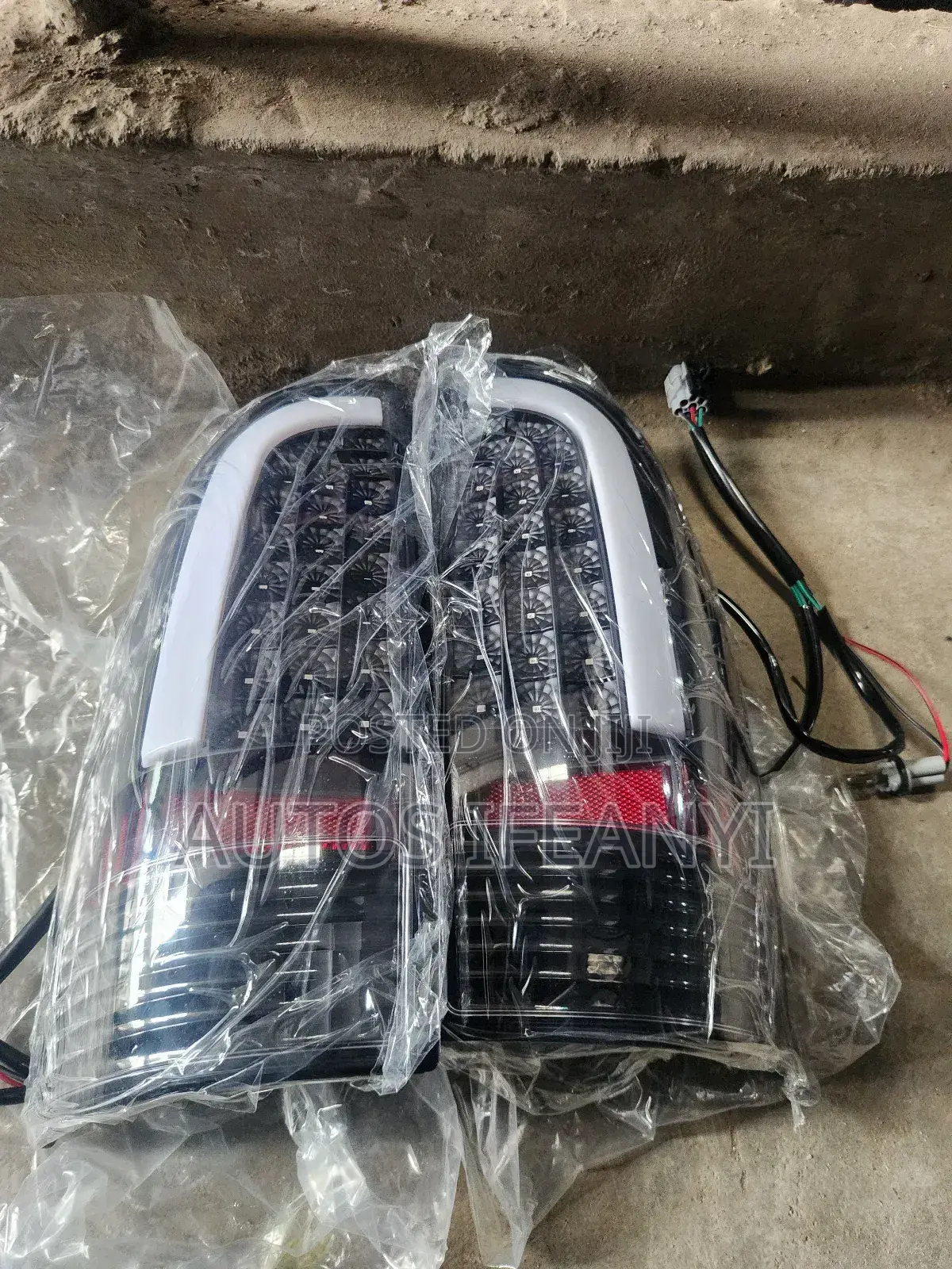 Led Back Light for Toyota Tacoma Available Dm