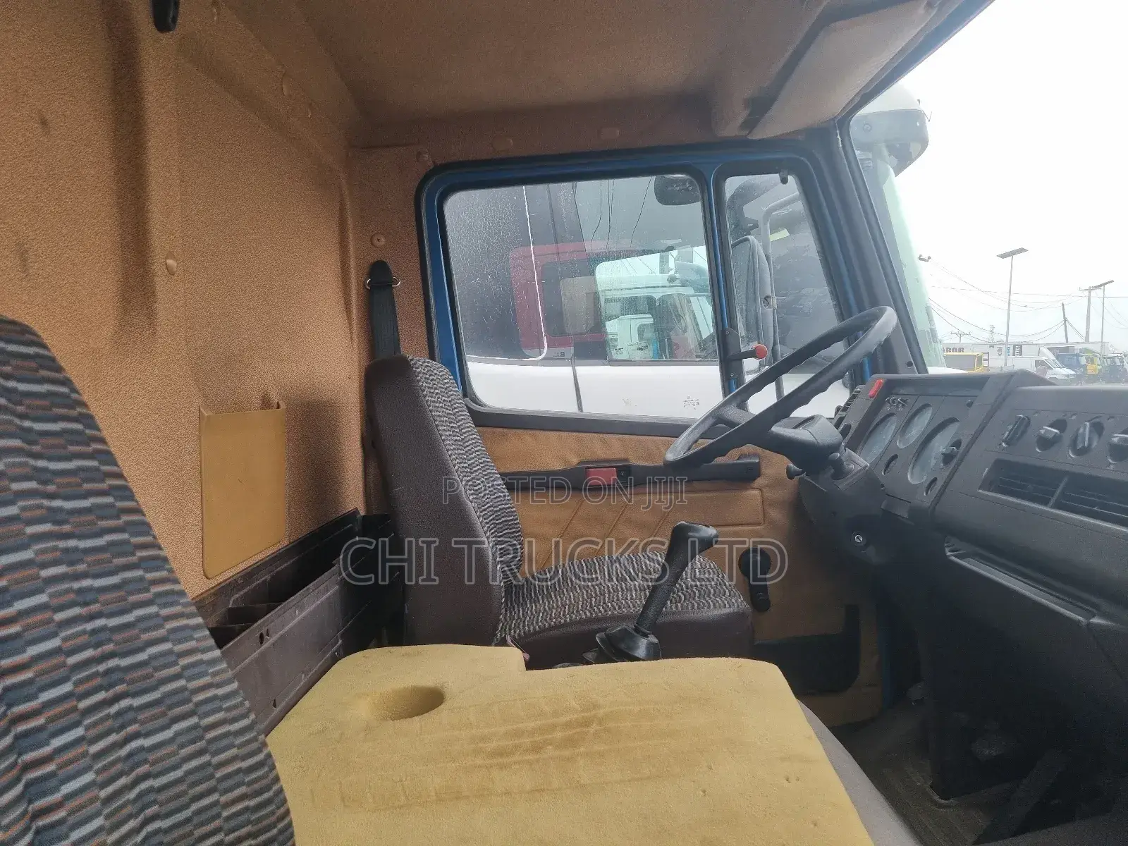 Mmercedes Benz 814 Pickup Truck 2001 Blue