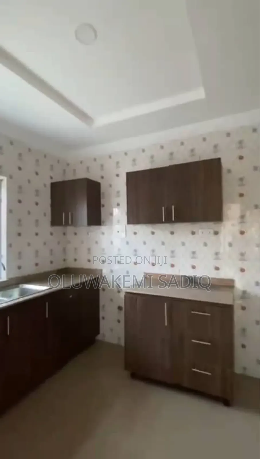 4bdrm Duplex in Iseri Opic for sale