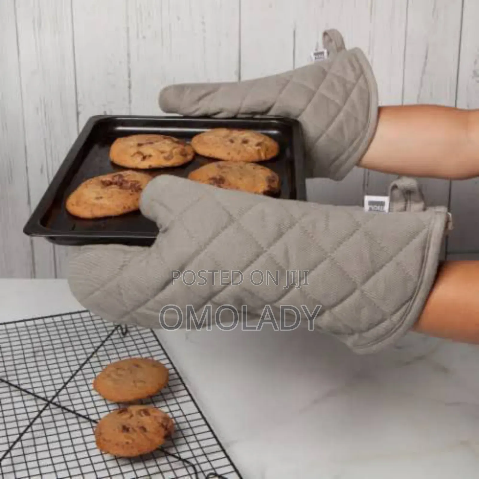 Heat Resistant Kitchen Mitts/Gloves