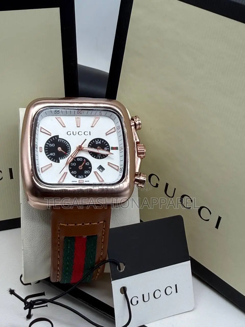 Gucci Chronographic Genuine Leather Wristwatch