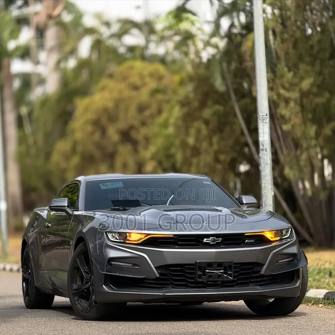 Chevrolet Camaro 2022 Gray