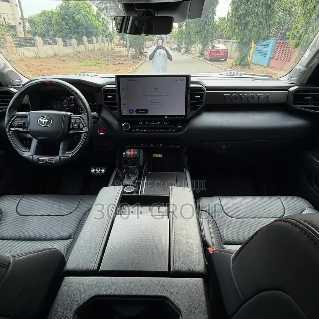 Toyota Sequoia TRD PRO 4WD 2025 White