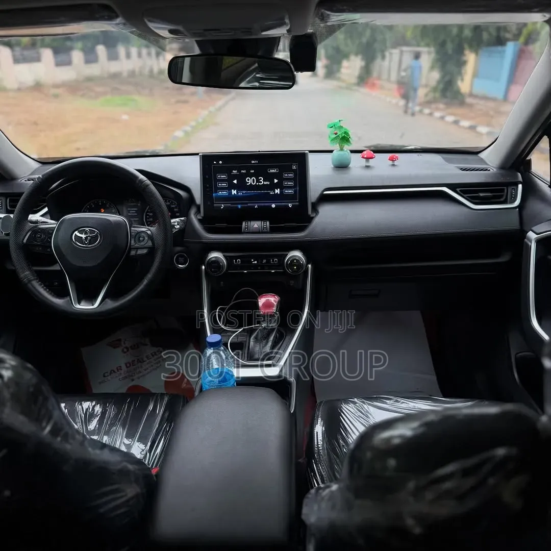 Toyota RAV4 2023 Black