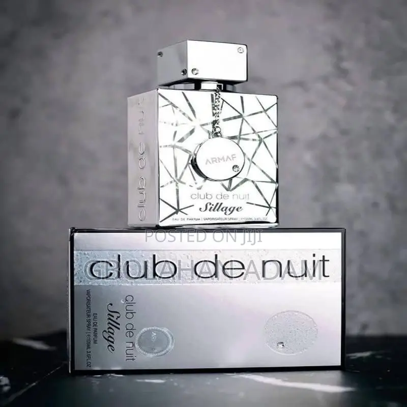 Armaf Club De Nuit Sillage