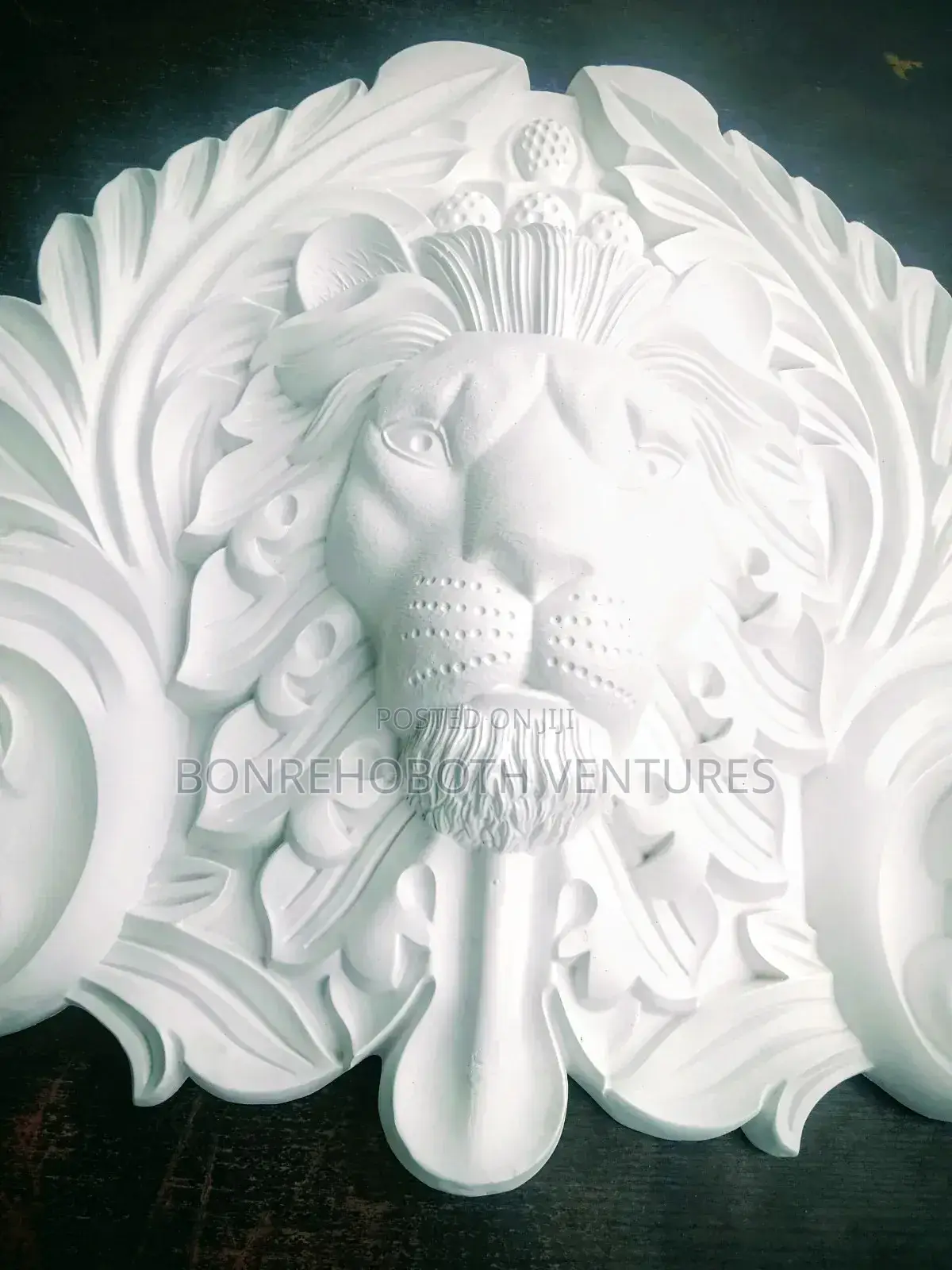 Wall and Door Molding Ornaments