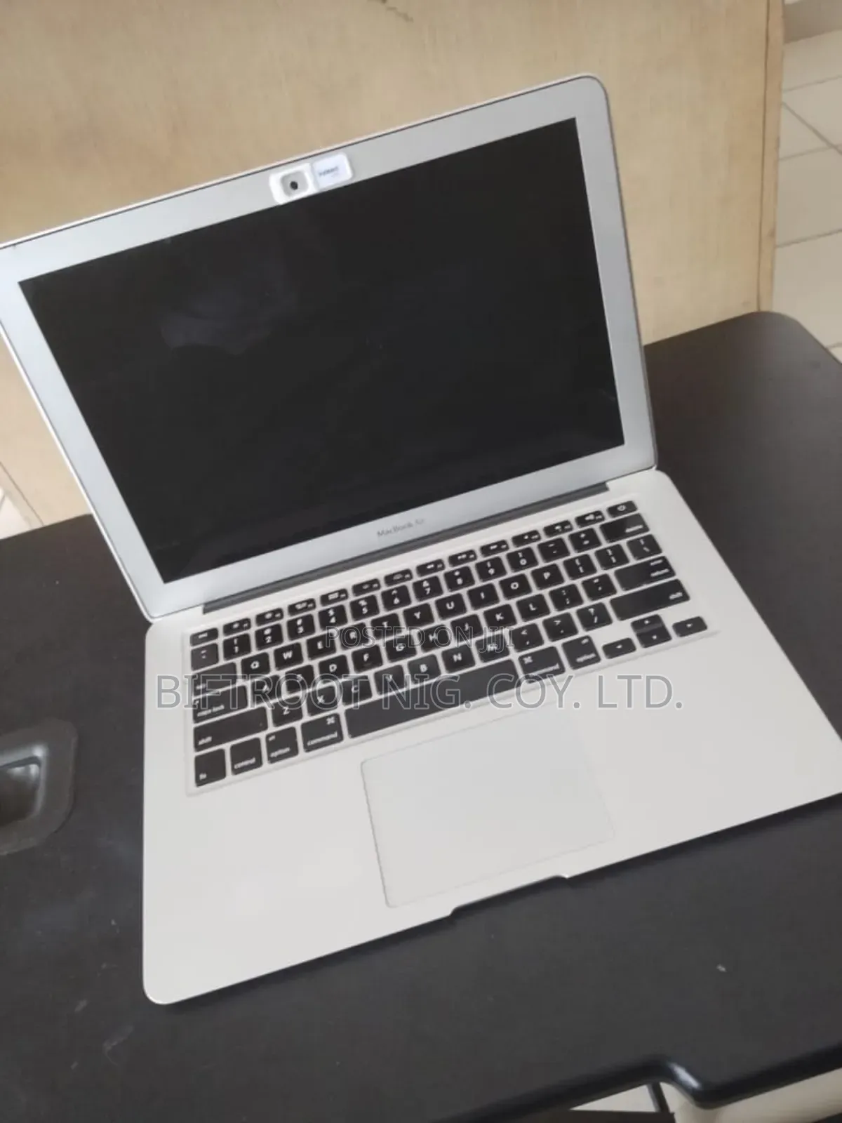 Laptop Apple MacBook Air 2013 4GB Intel Core i5 SSHD (Hybrid) 128GB
