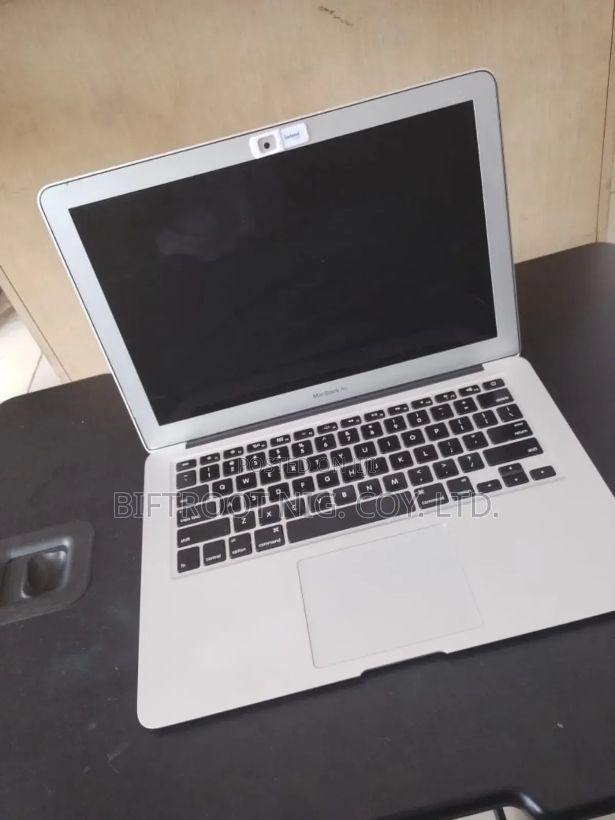 Laptop Apple MacBook Air 2013 4GB Intel Core i5 SSHD (Hybrid) 128GB