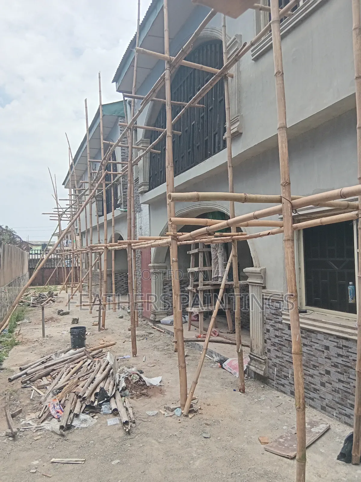 Exterior Wall Screeding and Painting in Lagos