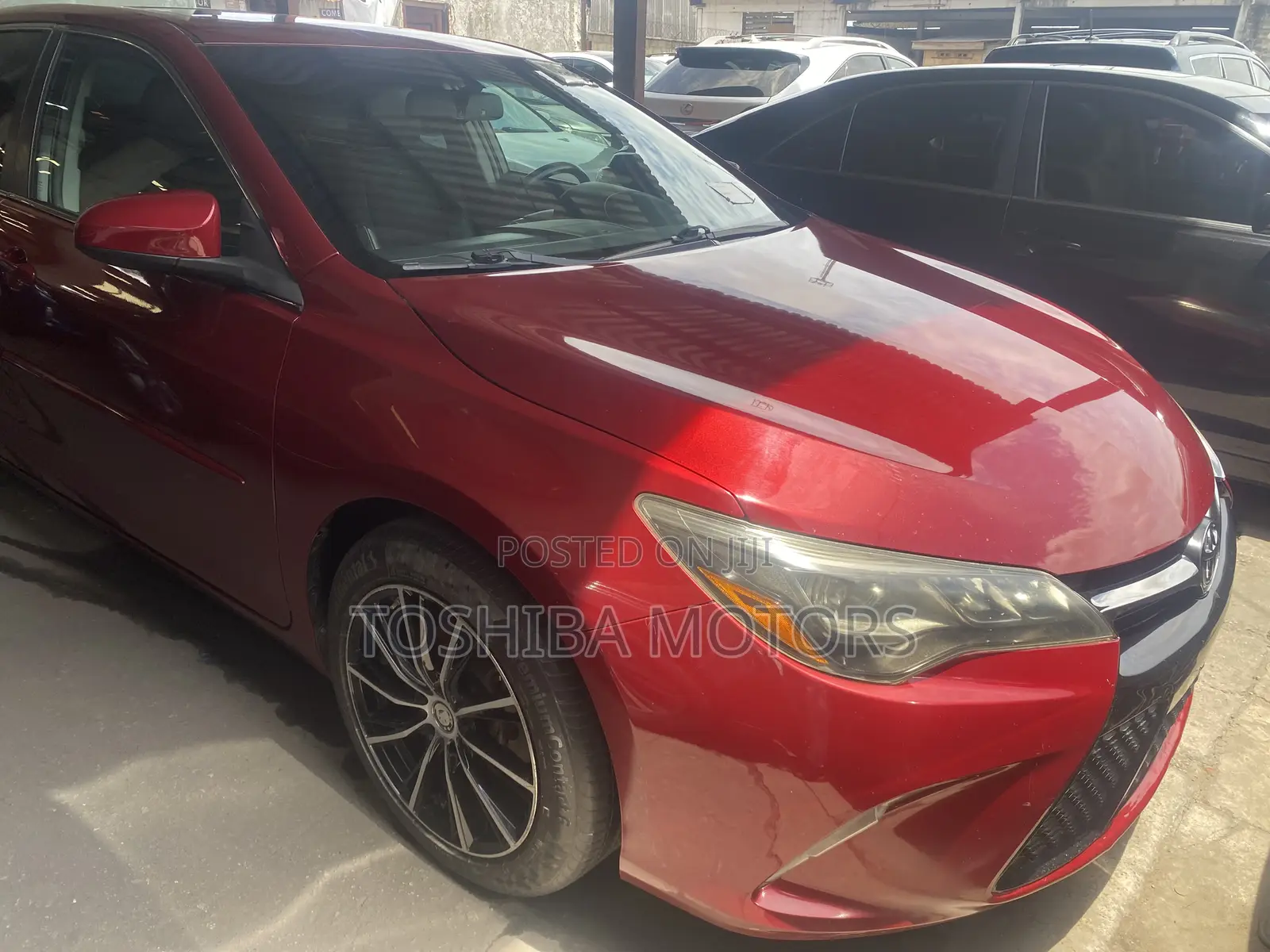 Toyota Camry XLE V6 4dr Sedan (3.6L 6cyl 6A) 2016 Red