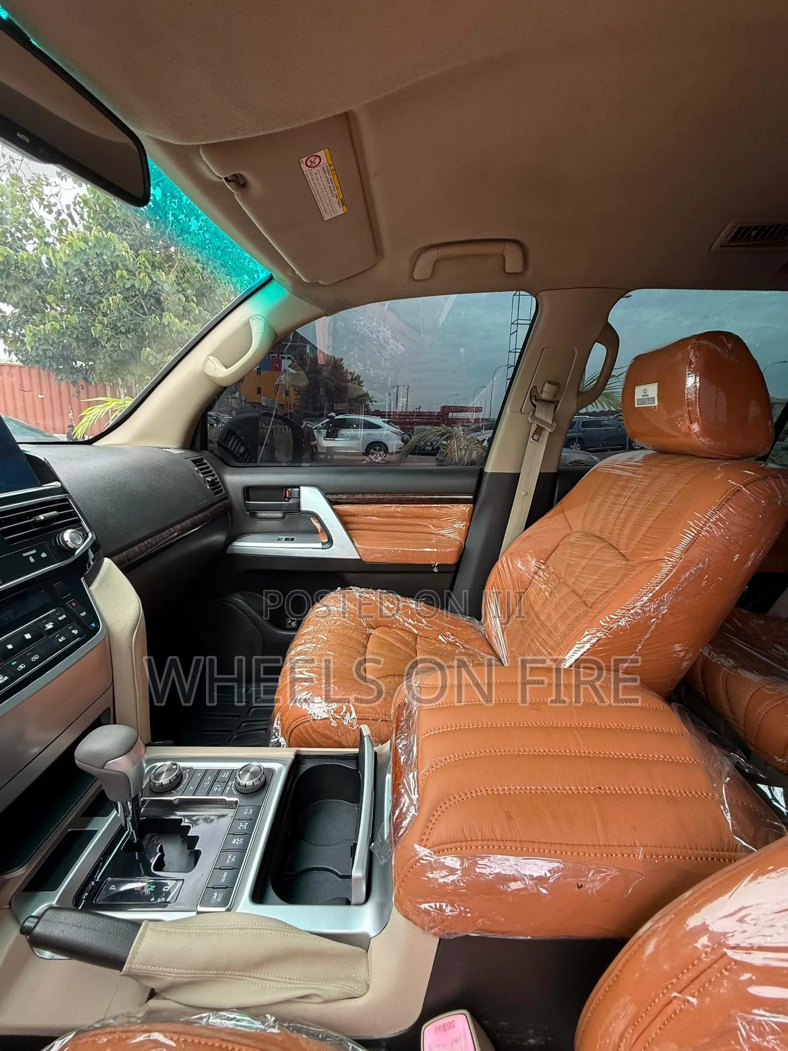 Toyota Land Cruiser 2012 Black