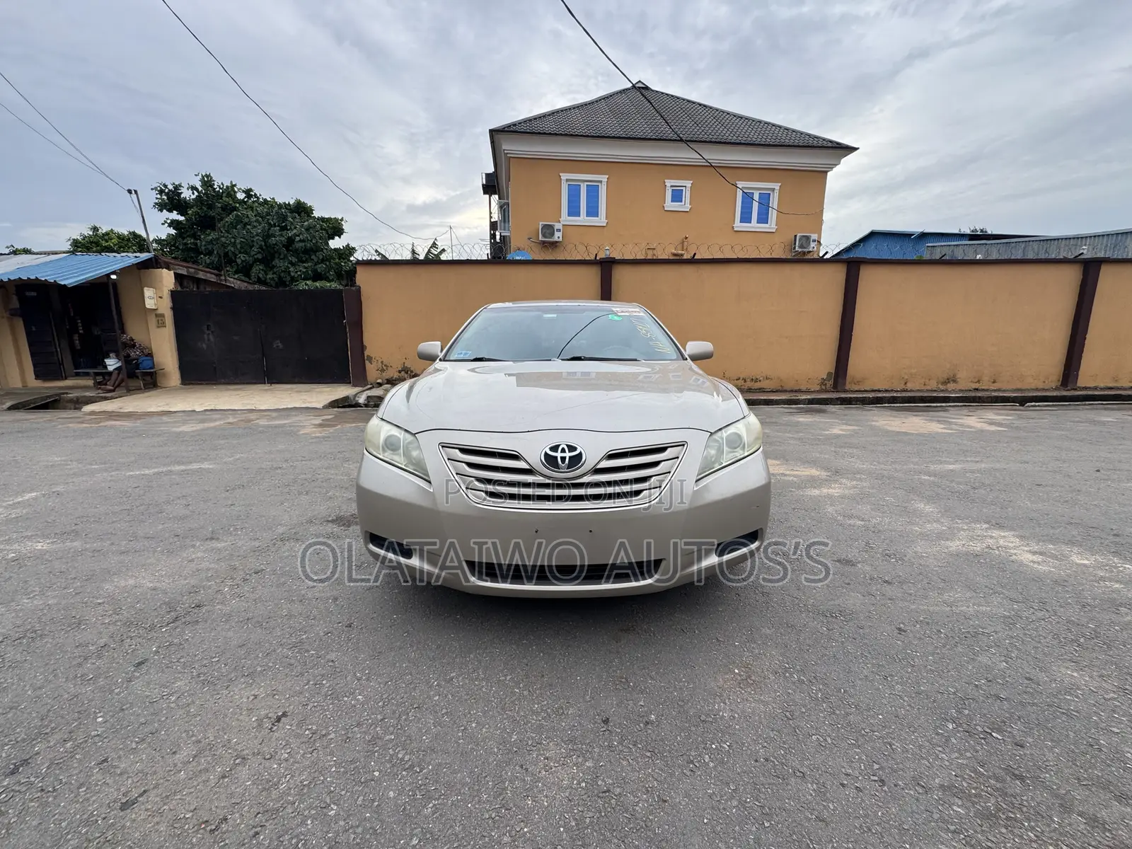 Toyota Camry LE 4dr Sedan (2.4L 4cyl 5A) 2007 Gold