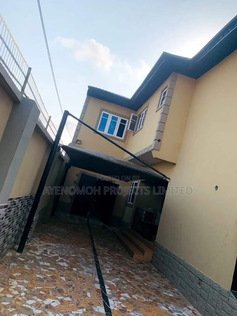 5bdrm Duplex in Ado-Odo/Ota for sale