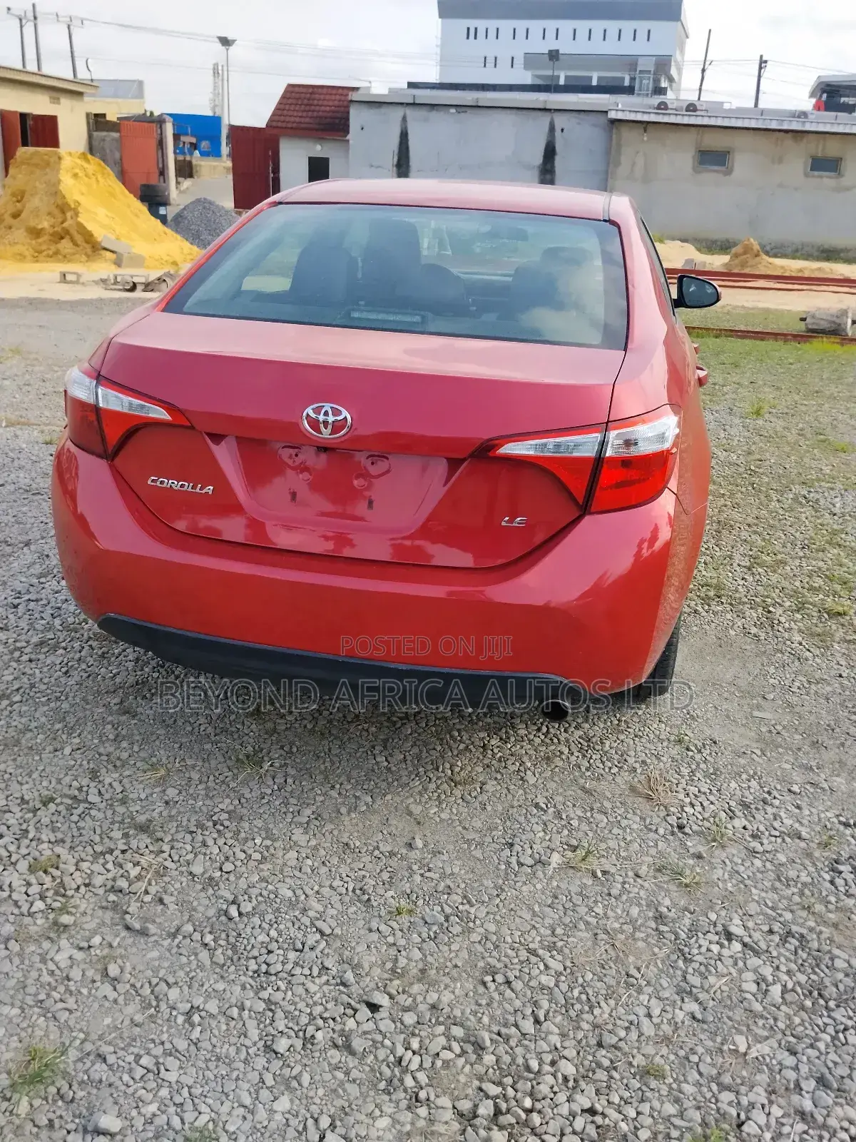 Toyota Camry LE 4dr Sedan (2.5L 4cyl 6A) 2016 Red