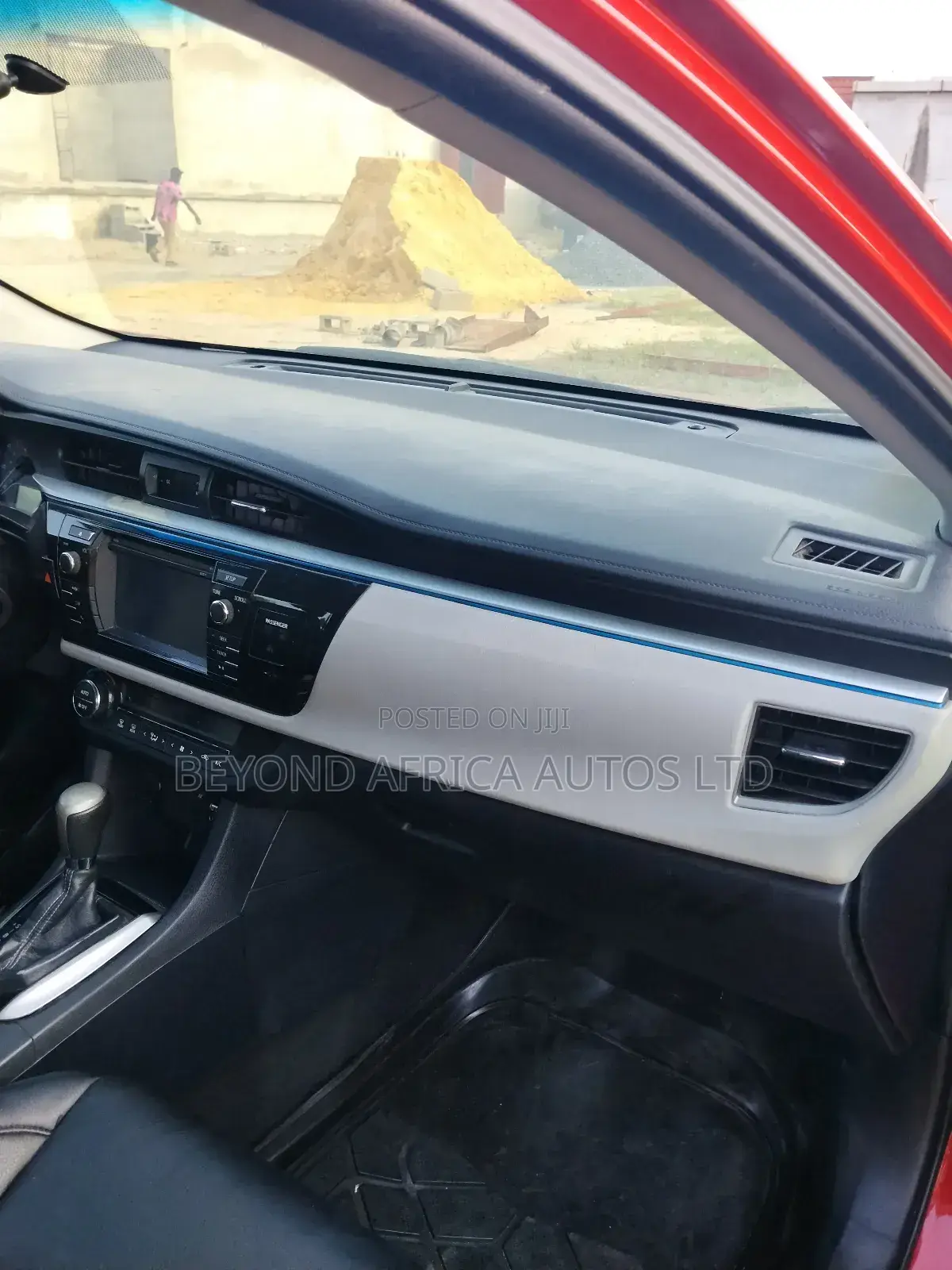 Toyota Camry LE 4dr Sedan (2.5L 4cyl 6A) 2016 Red