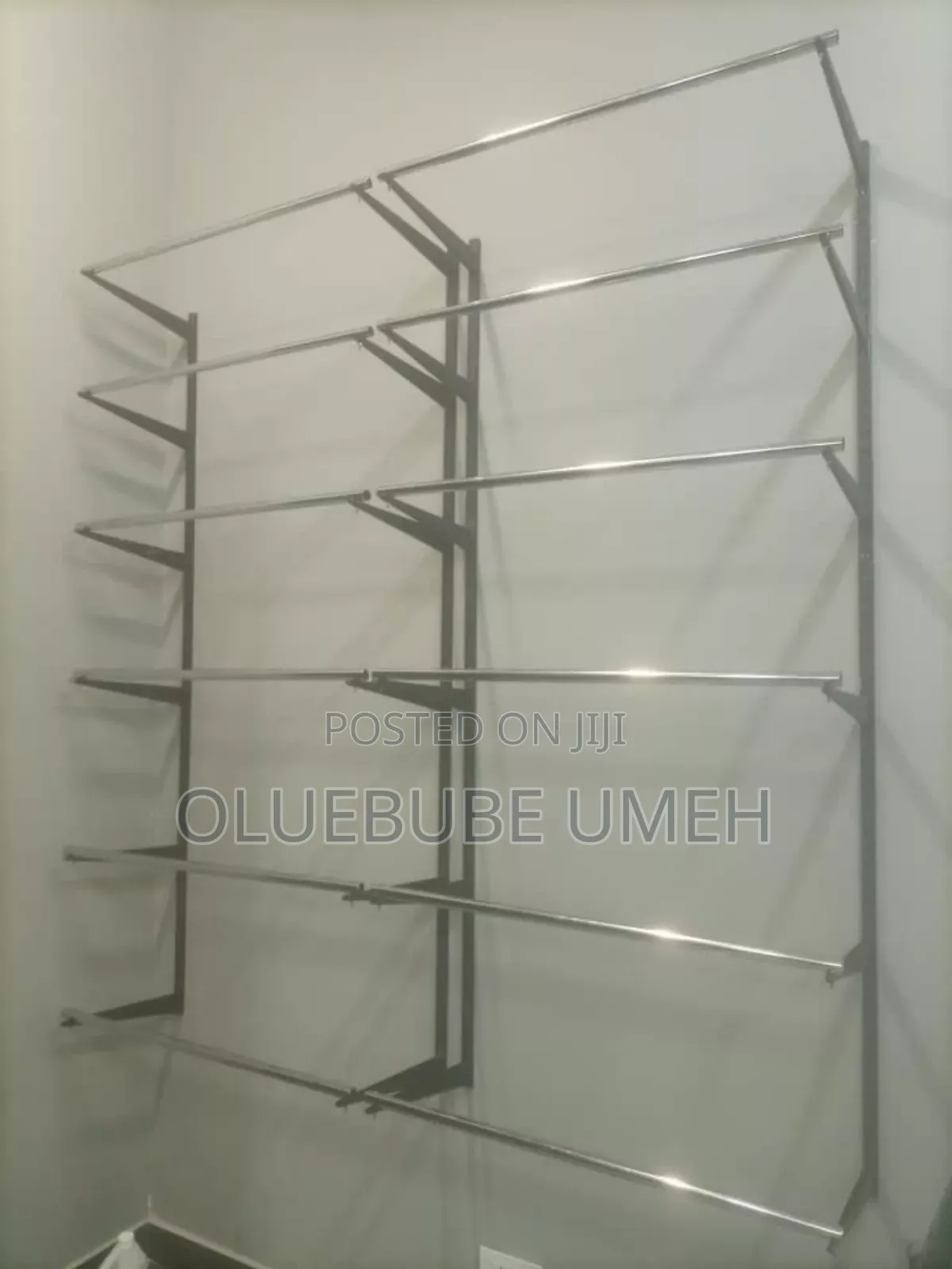 Top Grade Wall Hanger