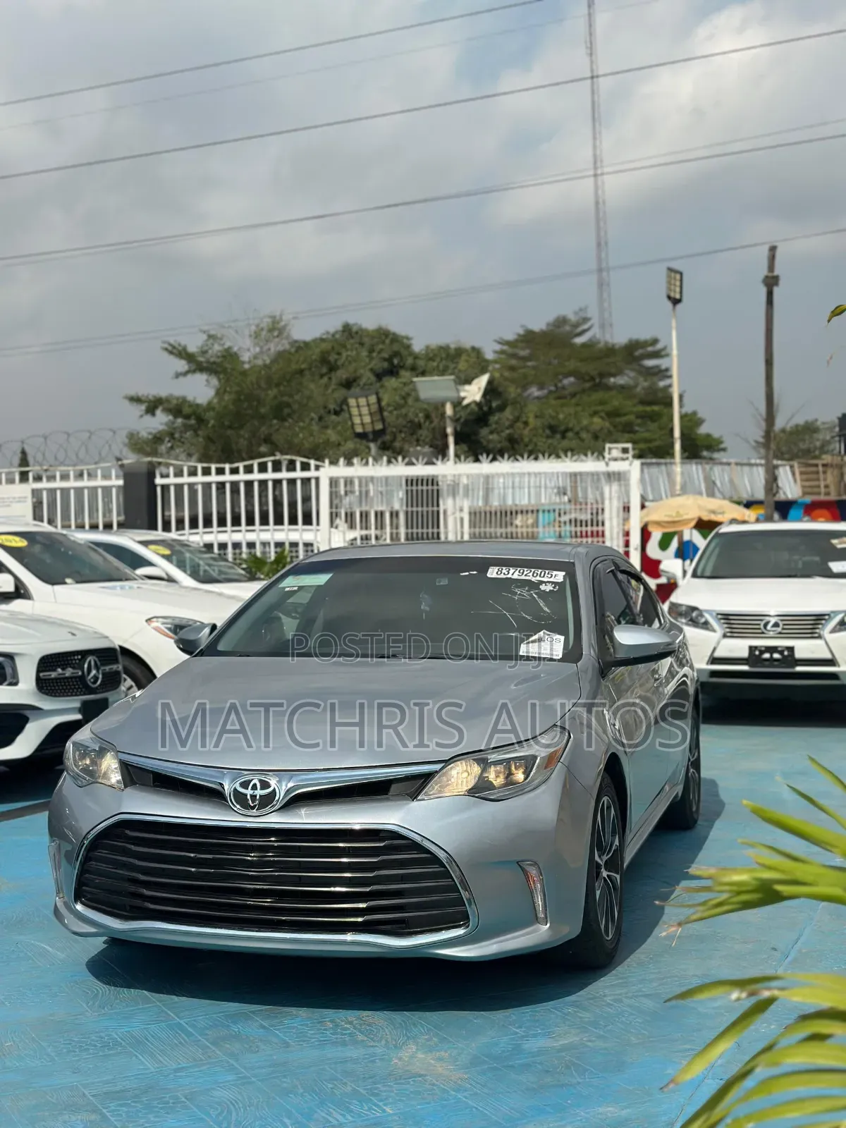 Toyota Avalon XLE FWDSedan (3.6L 6cyl 6A) 2016 Silver