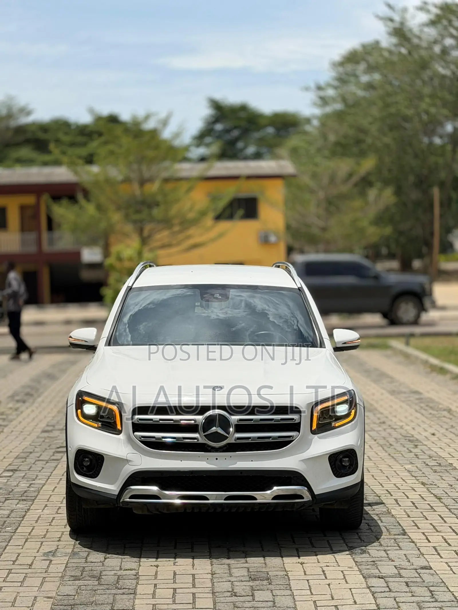 Mercedes-Benz GLB-Class GLB 250 4MATIC 2021 White