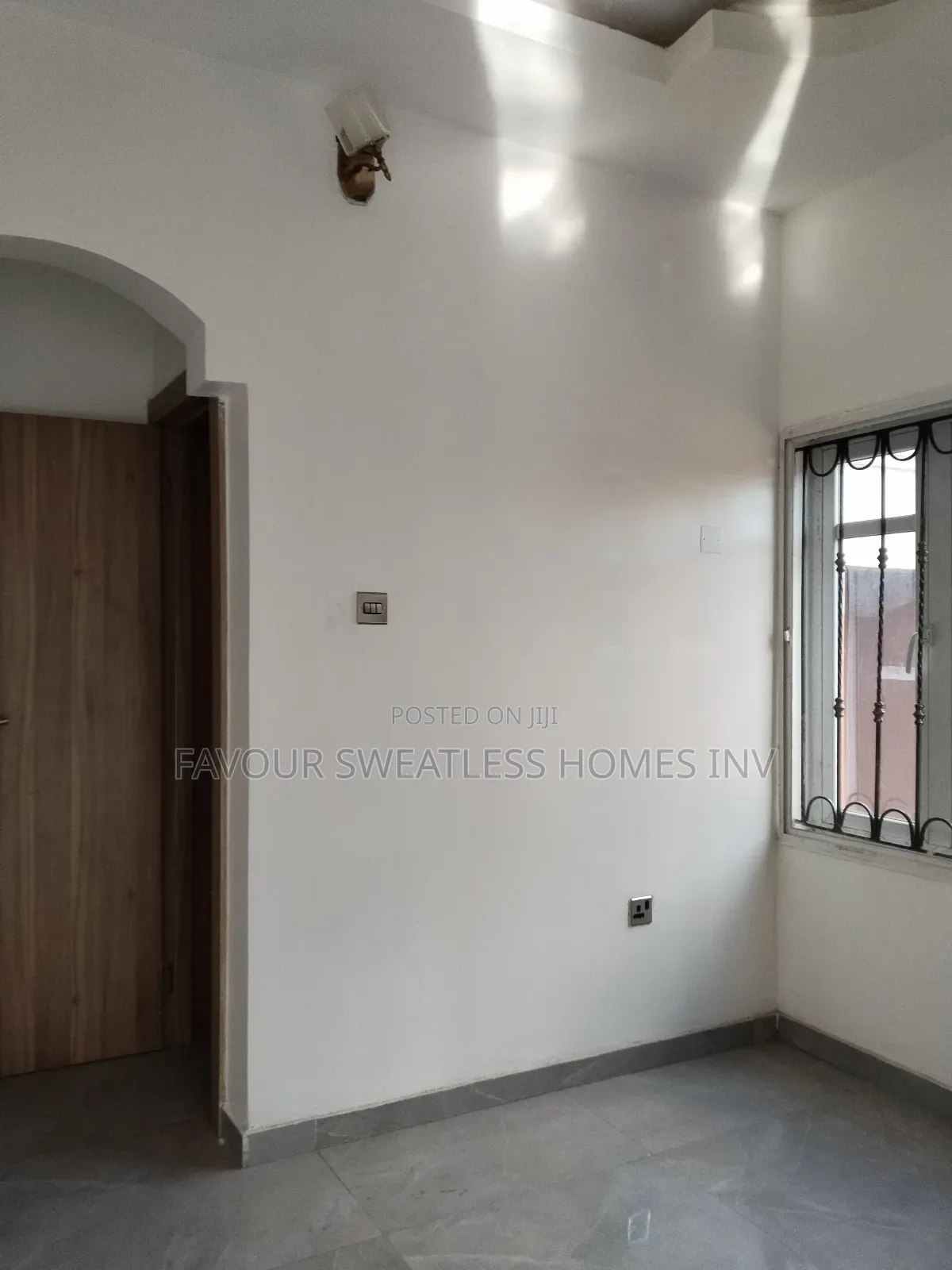 2bdrm Apartment in Magboro, Obafemi-Owode for rent