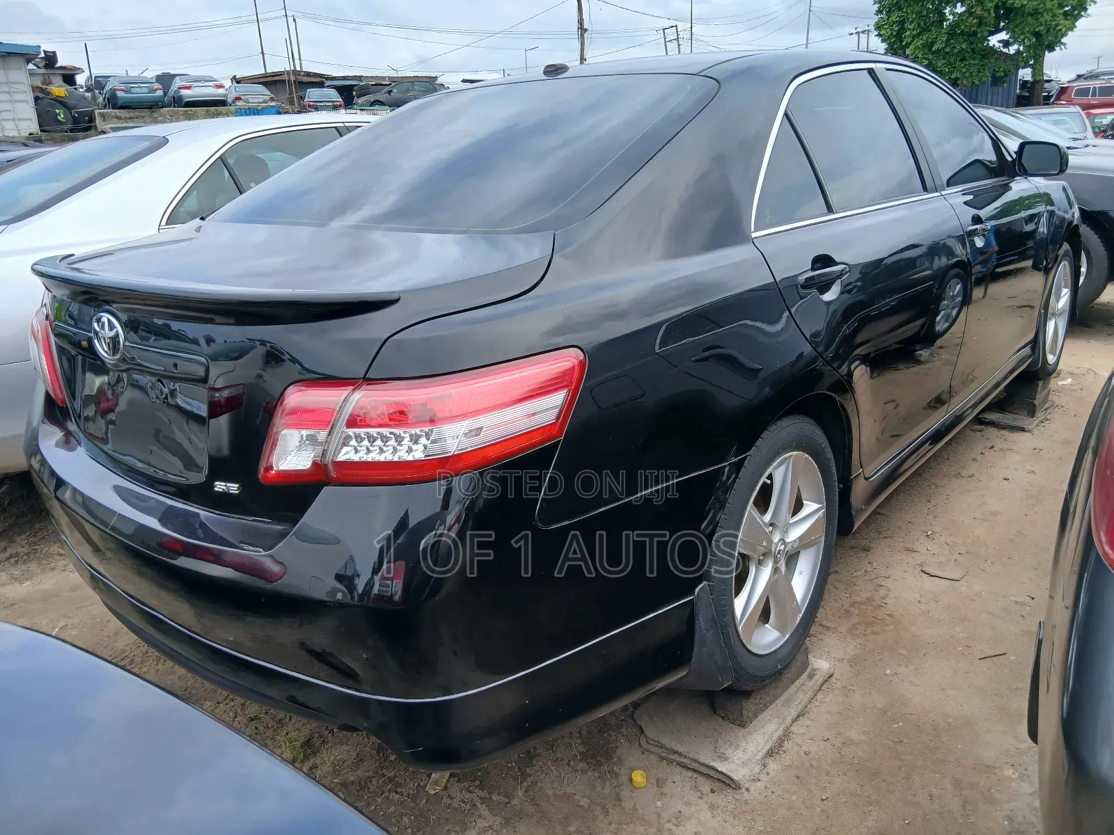 Toyota Camry SE 4dr Sedan (2.5L 4cyl 6A) 2011 Black