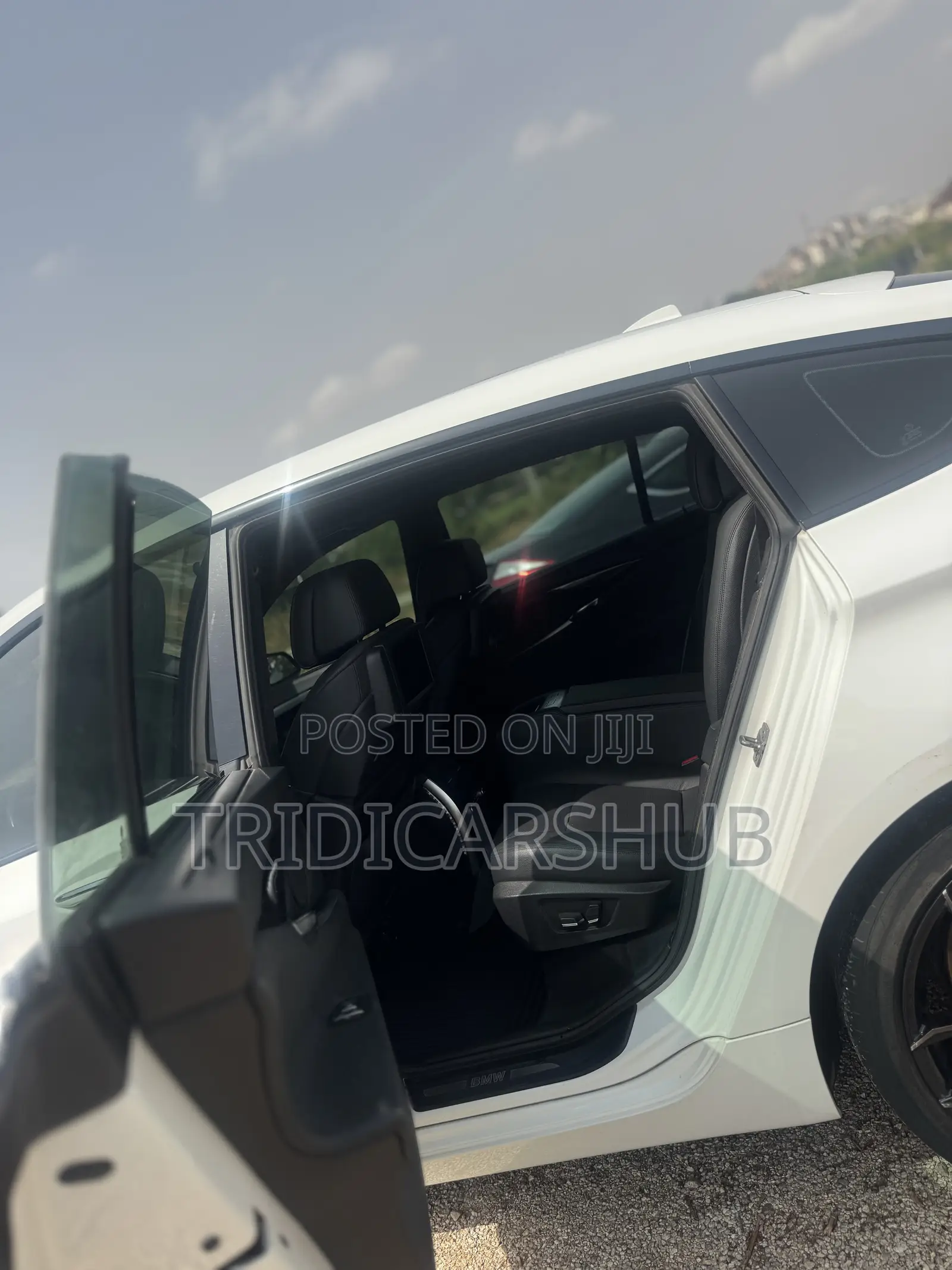 BMW 550i 2011 White