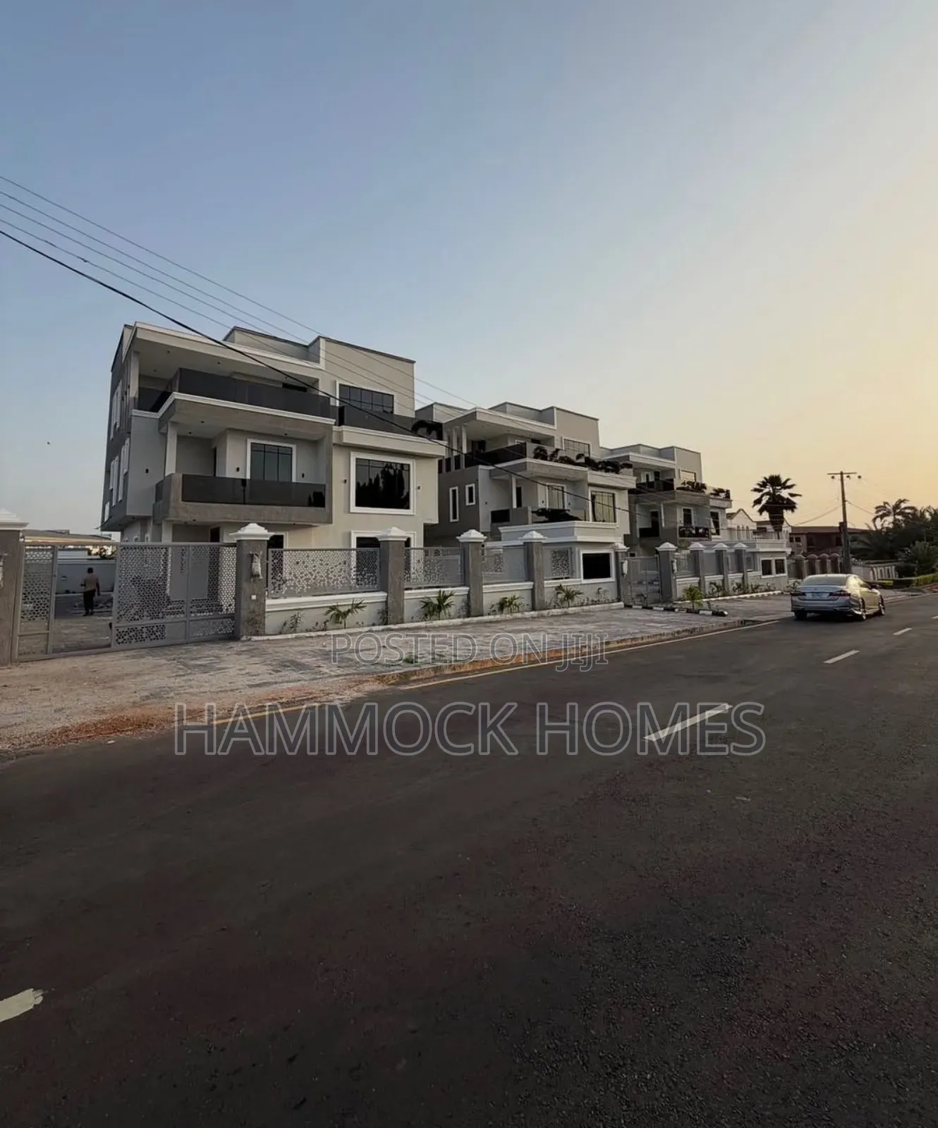 5bdrm Penthouse in Agodi Gra for sale