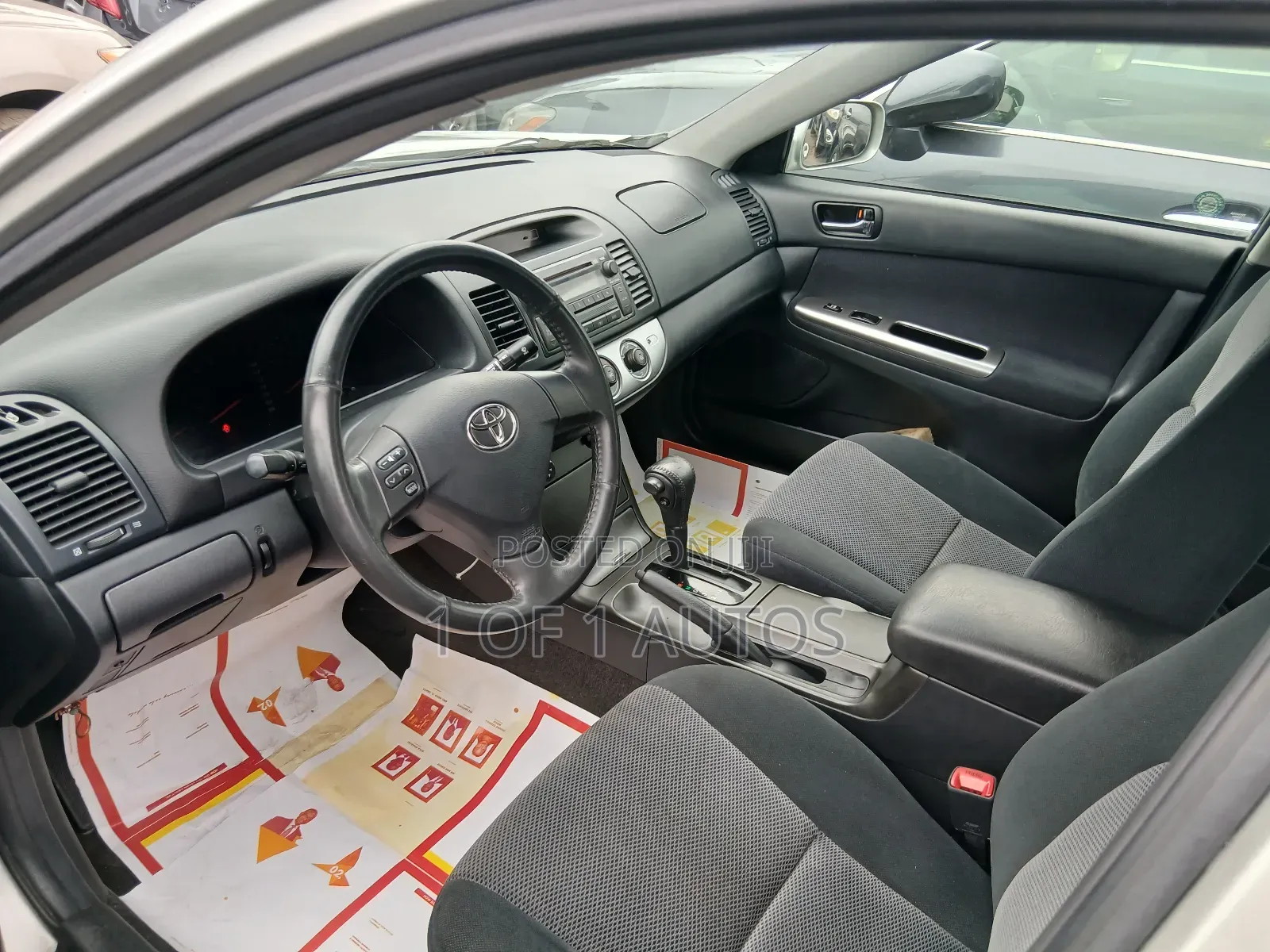 Toyota Camry SE 4dr Sedan (2.4L 4cyl 5A) 2005 Silver