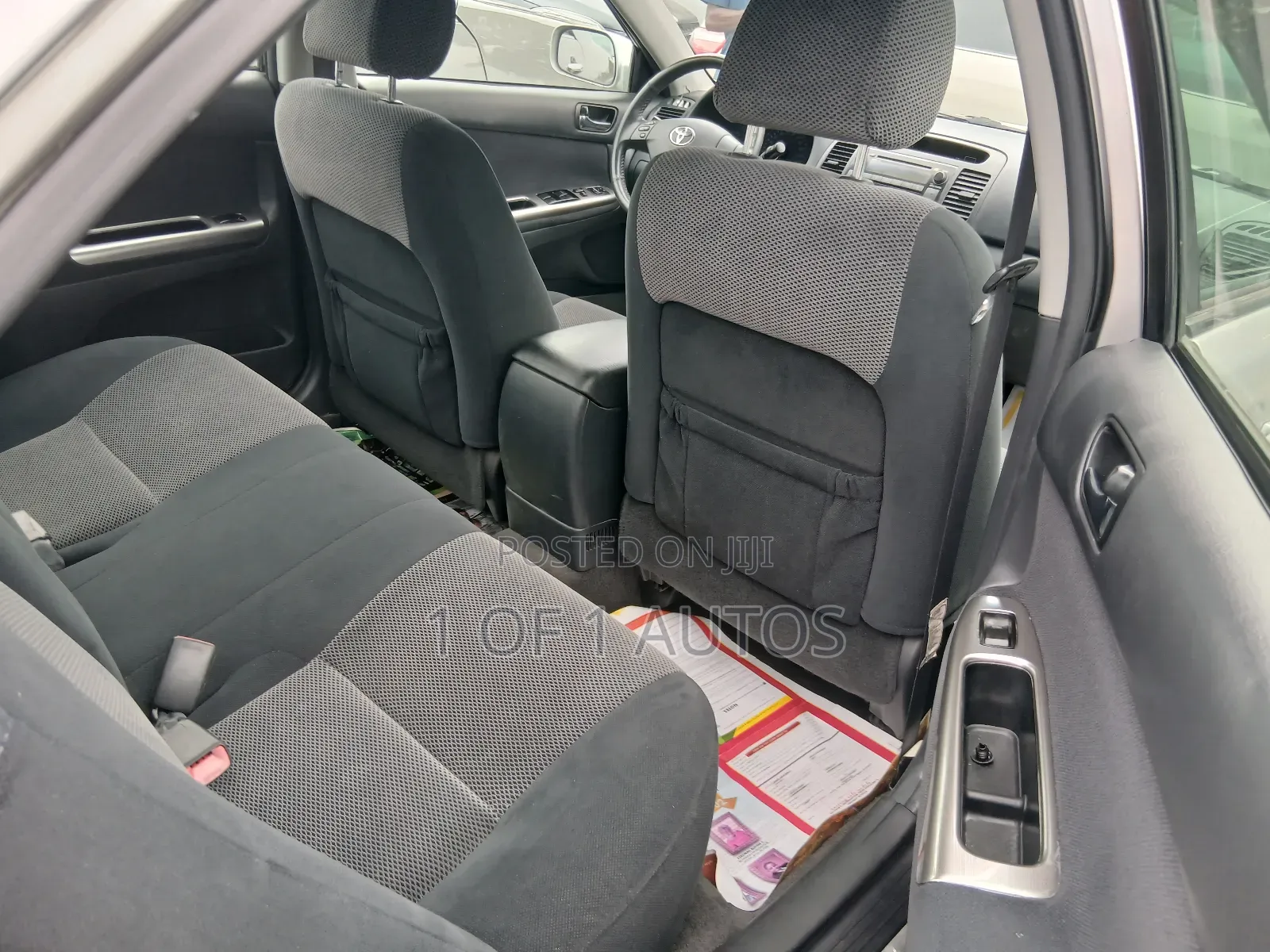 Toyota Camry SE 4dr Sedan (2.4L 4cyl 5A) 2005 Silver