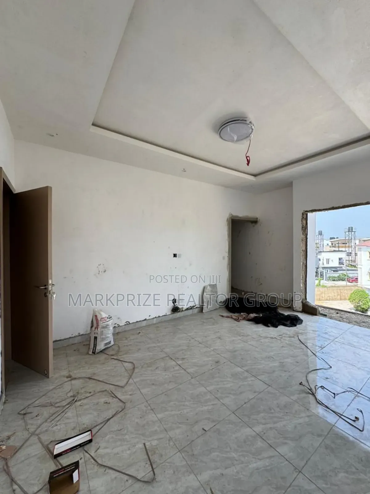 4bdrm Apartment in Surulere Lagos, GRA Phase 1 for sale