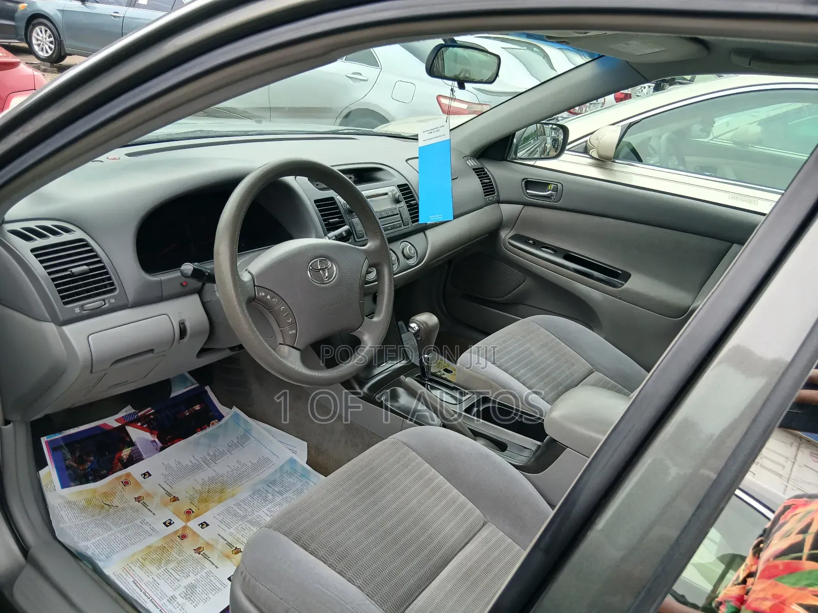 Toyota Camry LE 4dr Sedan (2.4L 4cyl 5A) 2005 Gray