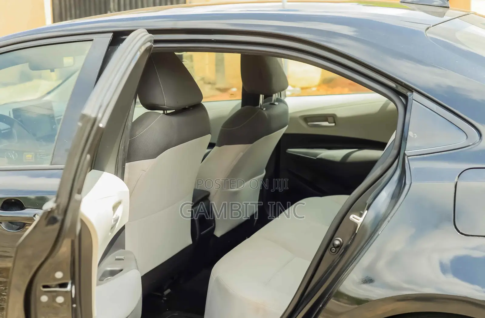 Toyota Corolla LE 2020 Black