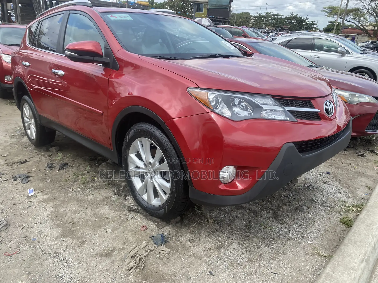 Toyota RAV4 Limited 4dr SUV (2.5L 4cyl 6A) 2015 Red