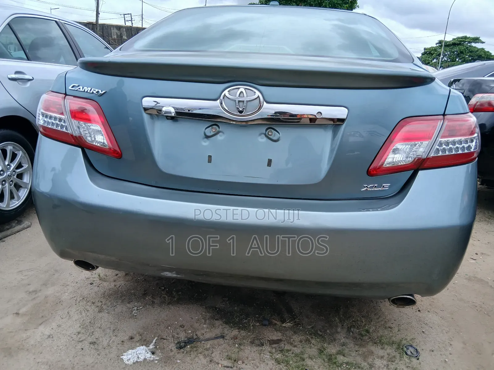 Toyota Camry XLE V6 4dr Sedan (3.5L 6cyl 6A) 2011 Green