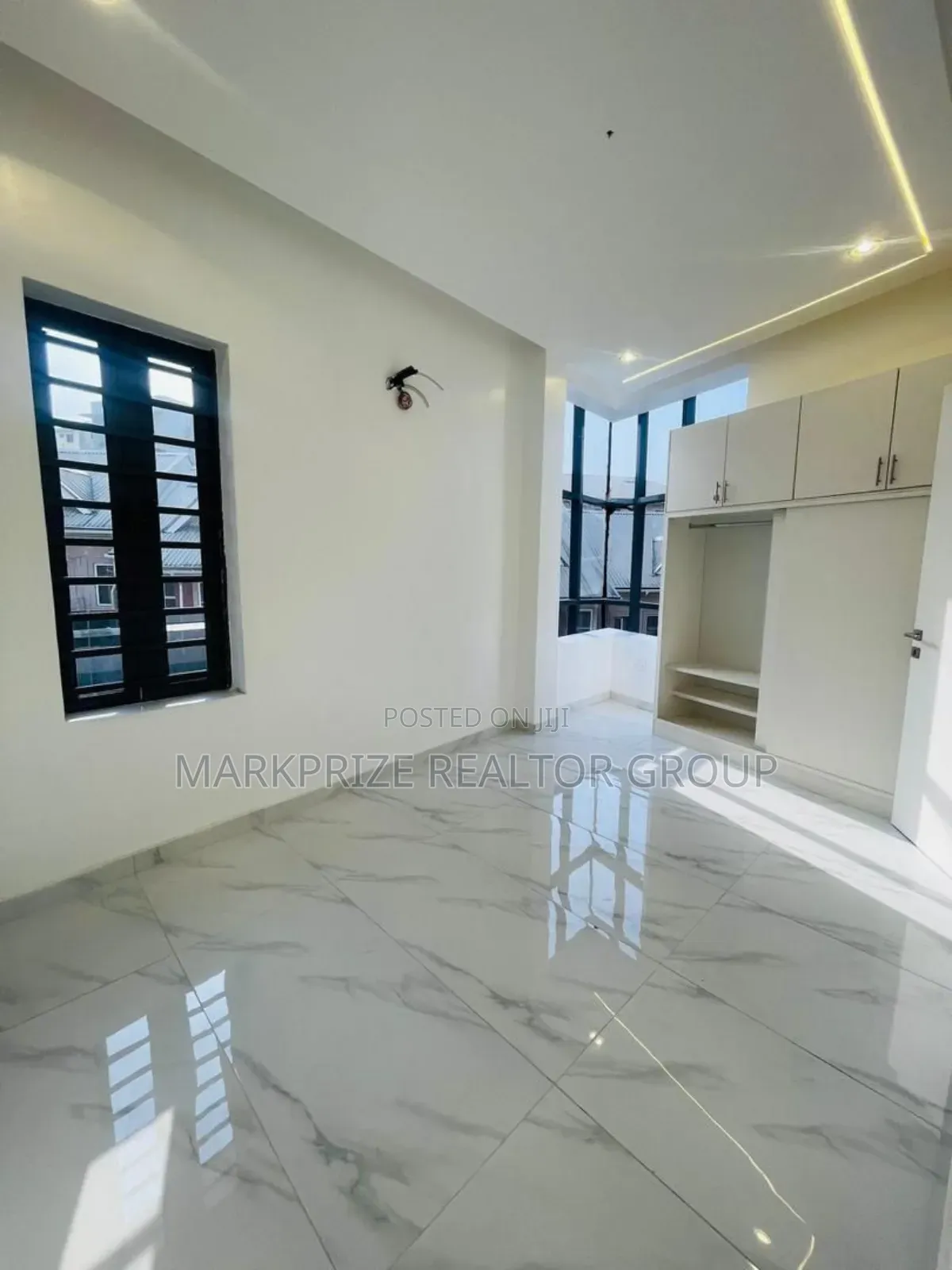 Furnished 5bdrm Duplex in Ojodu Berger for sale