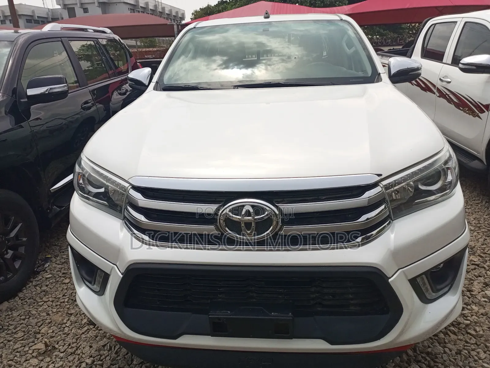 Toyota Hilux 2020 White