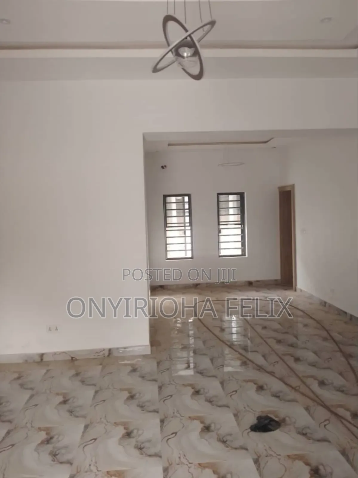 3bdrm Bungalow in Gwarinpa Extension, Life Camp for rent