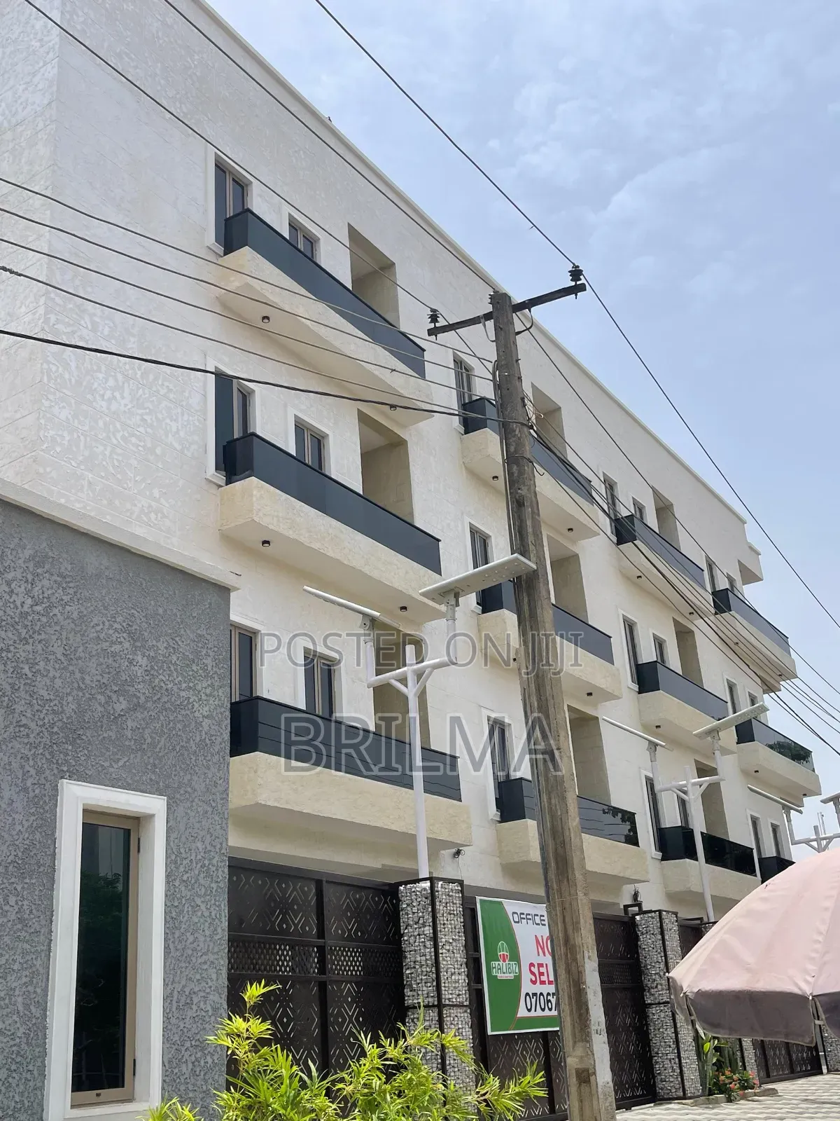 5bdrm Duplex in Zone 7 / Wuse for sale